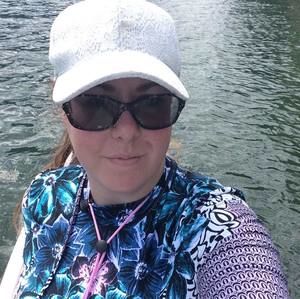 Meet your Posher, Robyn